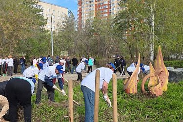 Оренбуржцы наводят порядок в городе